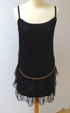 Neues Minikleid aus Spitze - Stretch - Grösse S