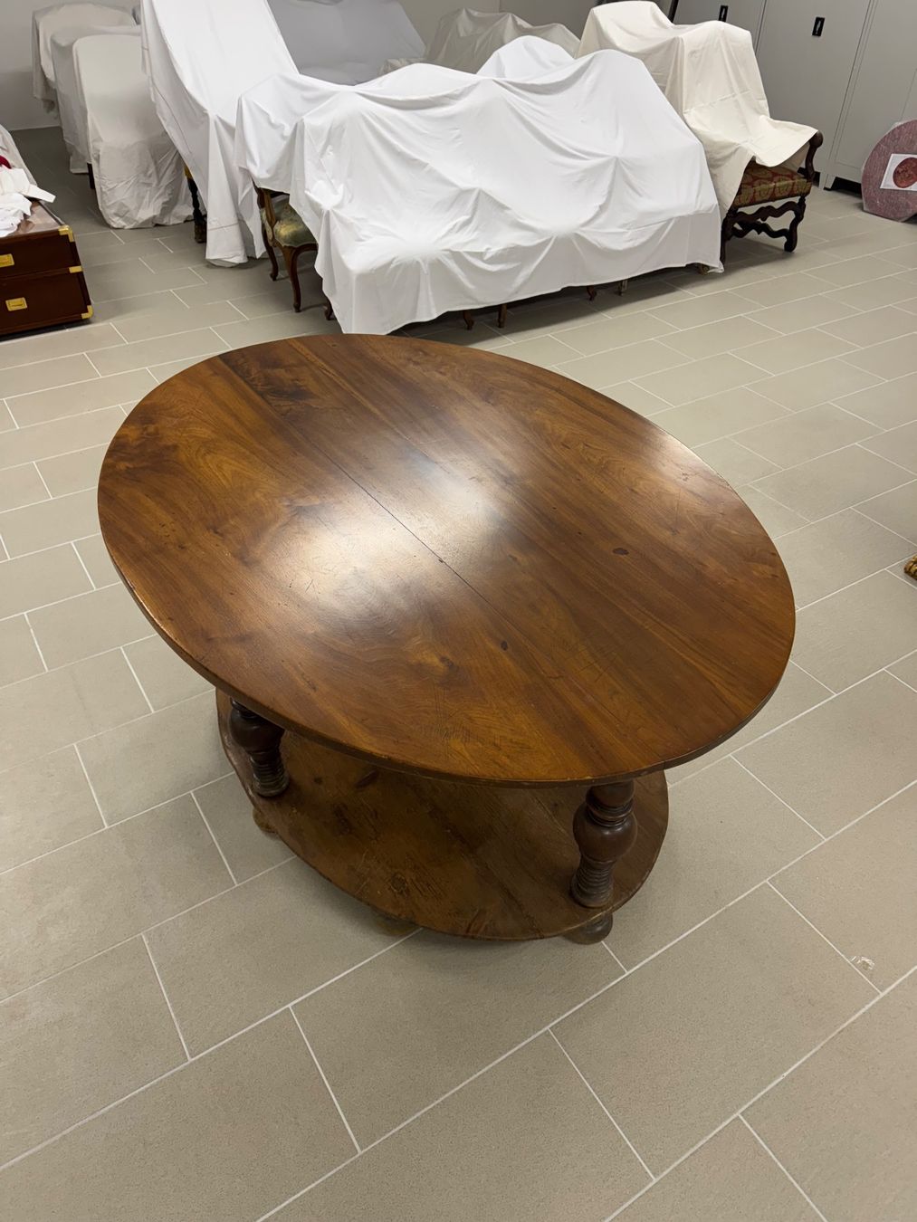 Tavoli: Table Louis Philippe en Noyer Massif – Usato da Oeschseite venduto da -Luxury-On-Line- 3
