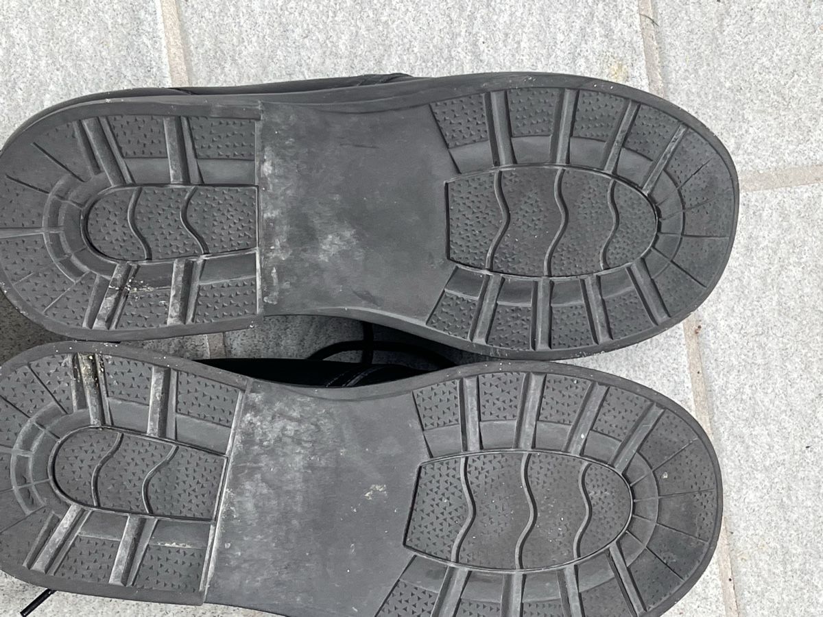Scarpe da uomo: Herren Schuhe  7  – Usato da Oberuzwil venduto da sebar2 1