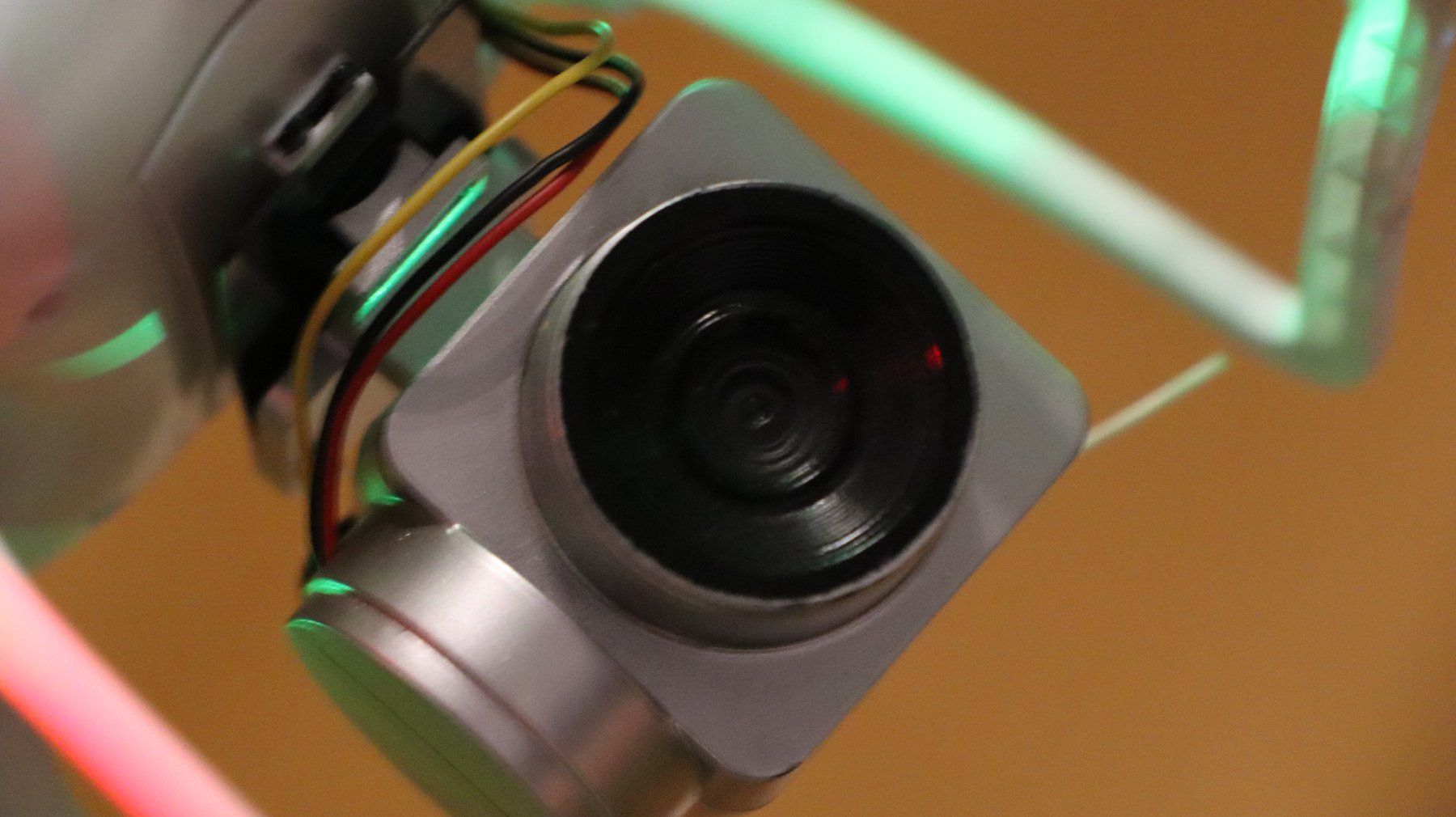 Modellismo RC: R/C Quadcopter mit Wifi-Cam und neuem Akku + div. Zugaben – Usato da Hohenrain venduto da magiclocke 5