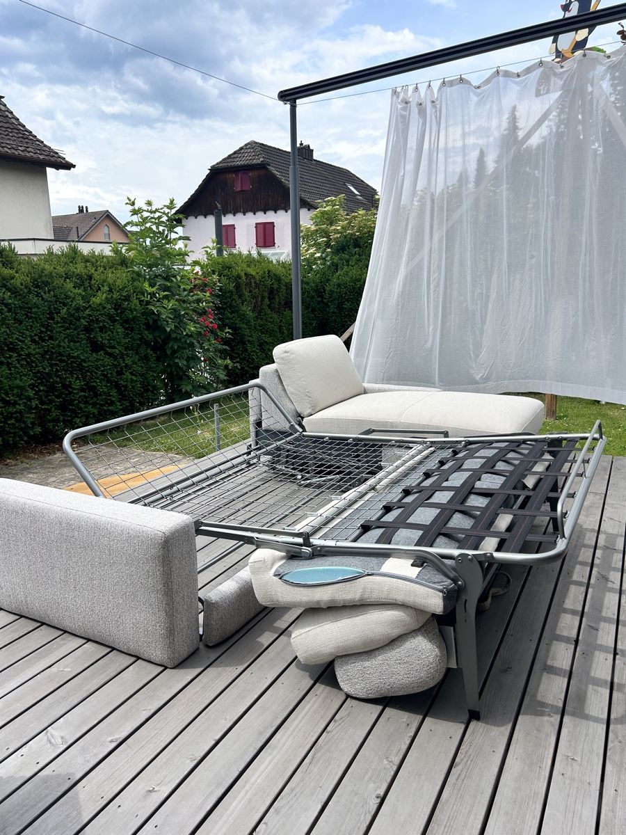 Sofas: Bettsofa hellgrau Stoff, 2-Teilig – D'occasion à Herzogenbuchsee par StephanJaeggi1 7