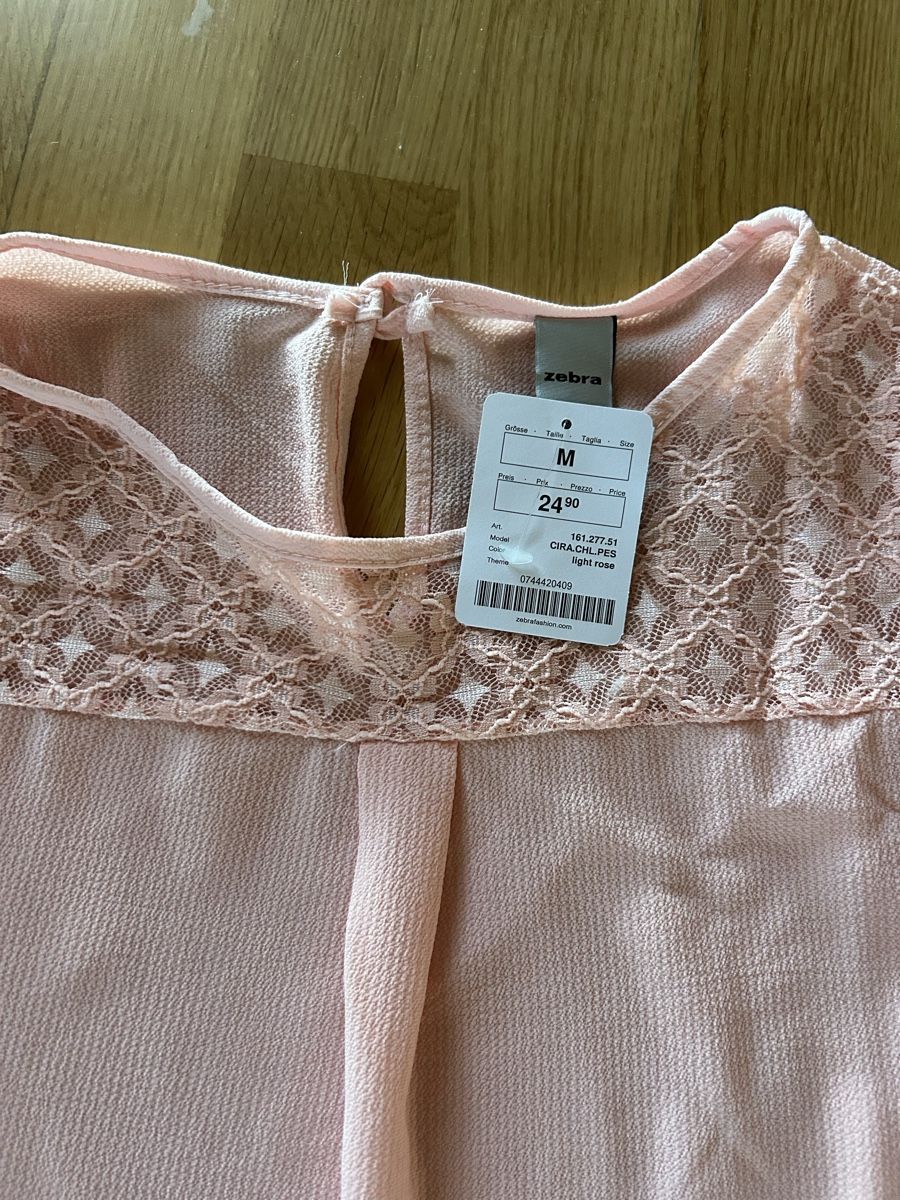 Zebra Tops: Blouse rose -NEUVE – Neuf avec emballage d'origine à Daillens par guisepa 1