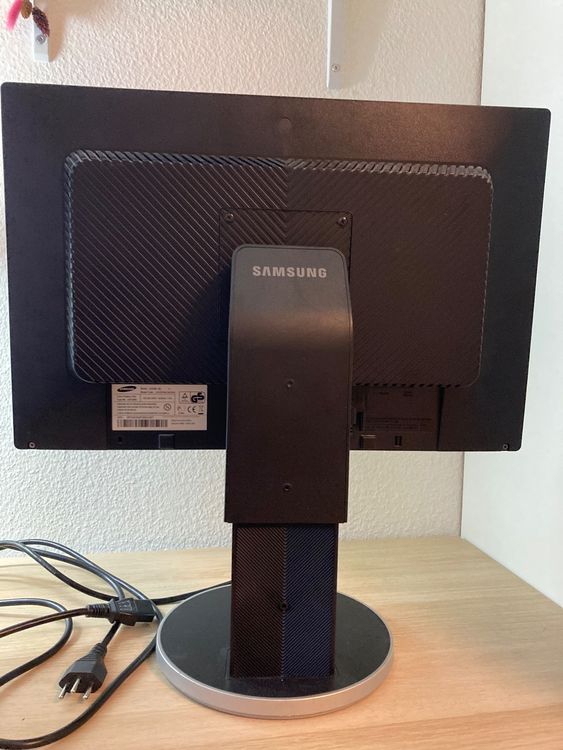 Monitor, 22 Zoll, Samsung SyncMaster 225BW | Kaufen auf Ricardo
