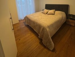 Bettgestell Doppelbett grau inkl. Kopfteil und guter Zustand