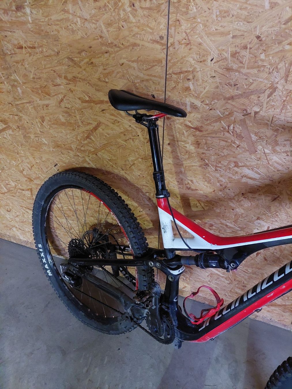 Velos: Specialized Stumpjumper FSR Comp. – Gebraucht aus Degersheim von  2
