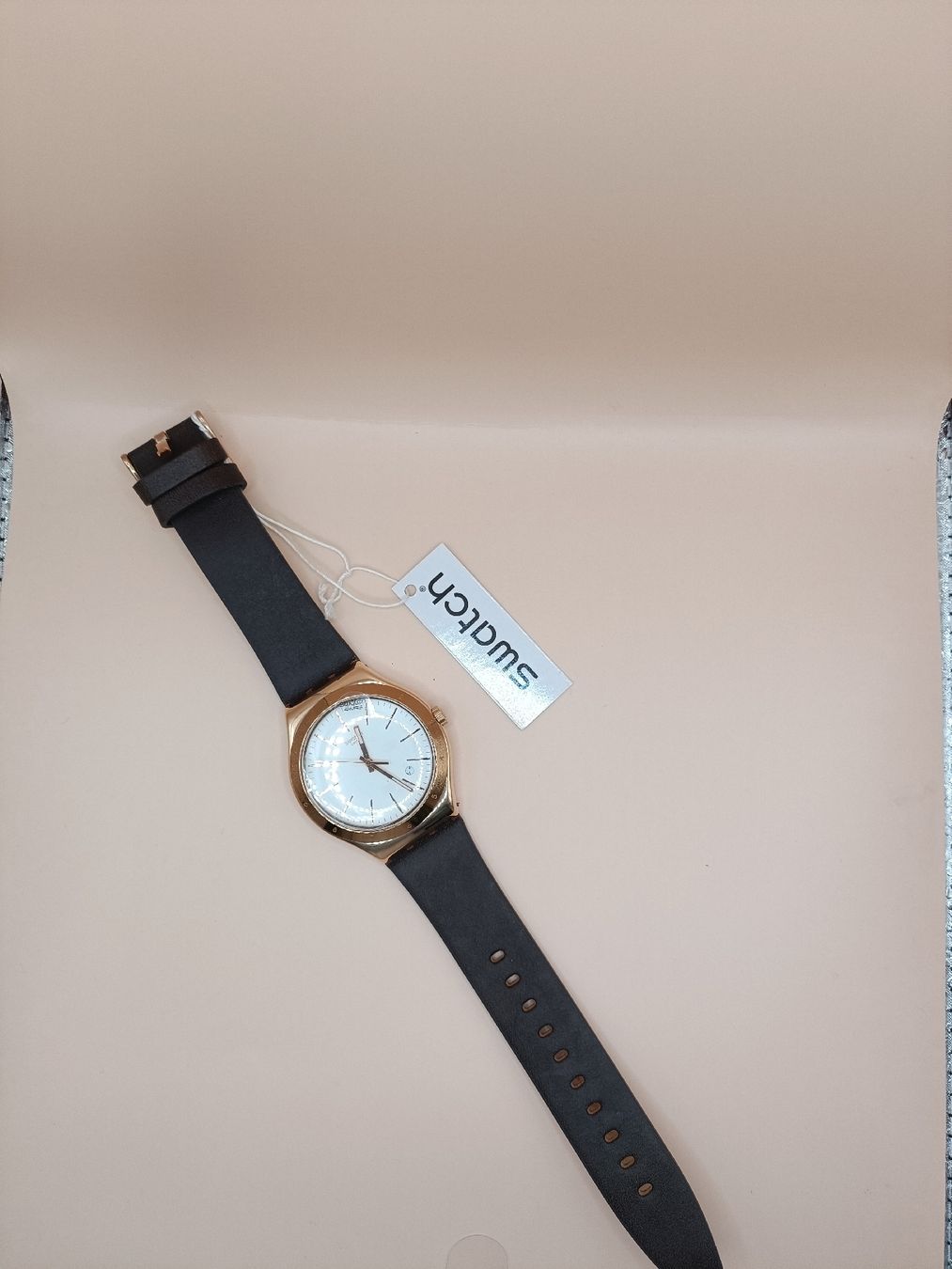 Swatch Montres: Swatch Uhr  – Neuf avec emballage d'origine à Lausen par Best-Deal92 2