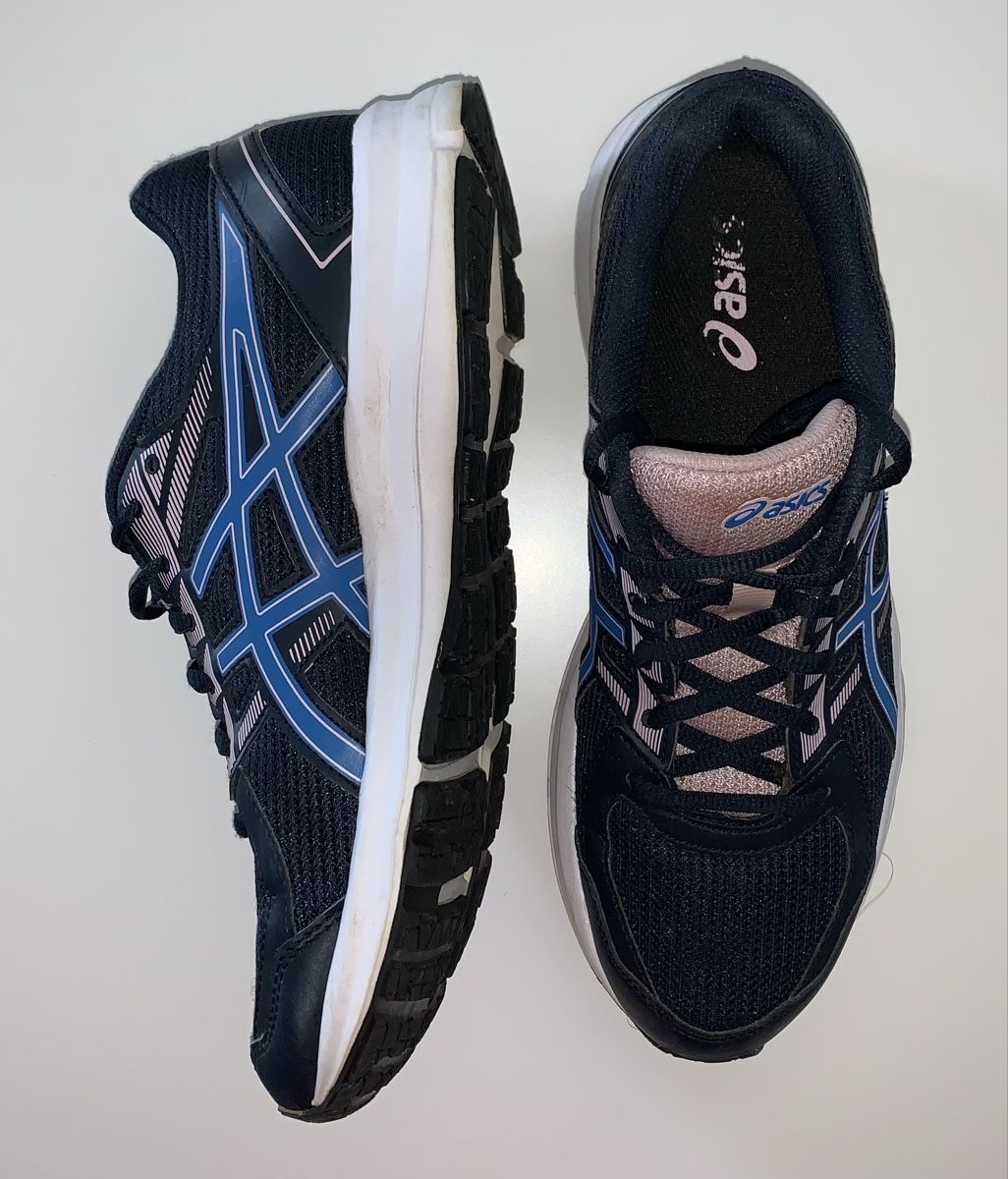 Asics Chaussures femmes: Asics - Chaussures de Running - Taille 42 – Neuf (Voir description) à Corsier GE par neiluj2003