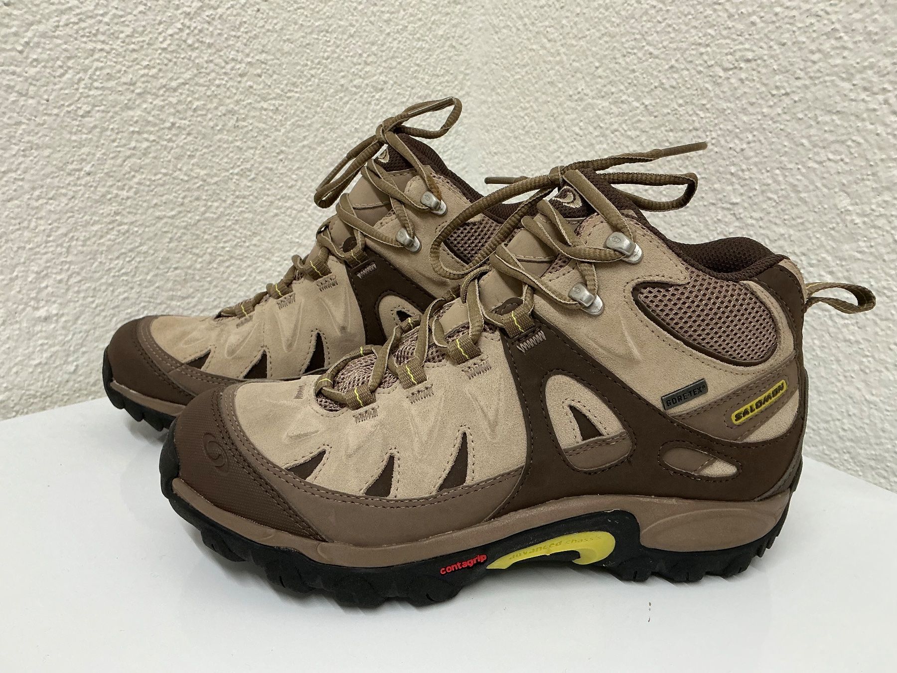 Salomon Scarpe da uomo: Salomon Hiking- Trekkingschuhe Gr.40 – Usato da Siebnen venduto da mac_8tmv