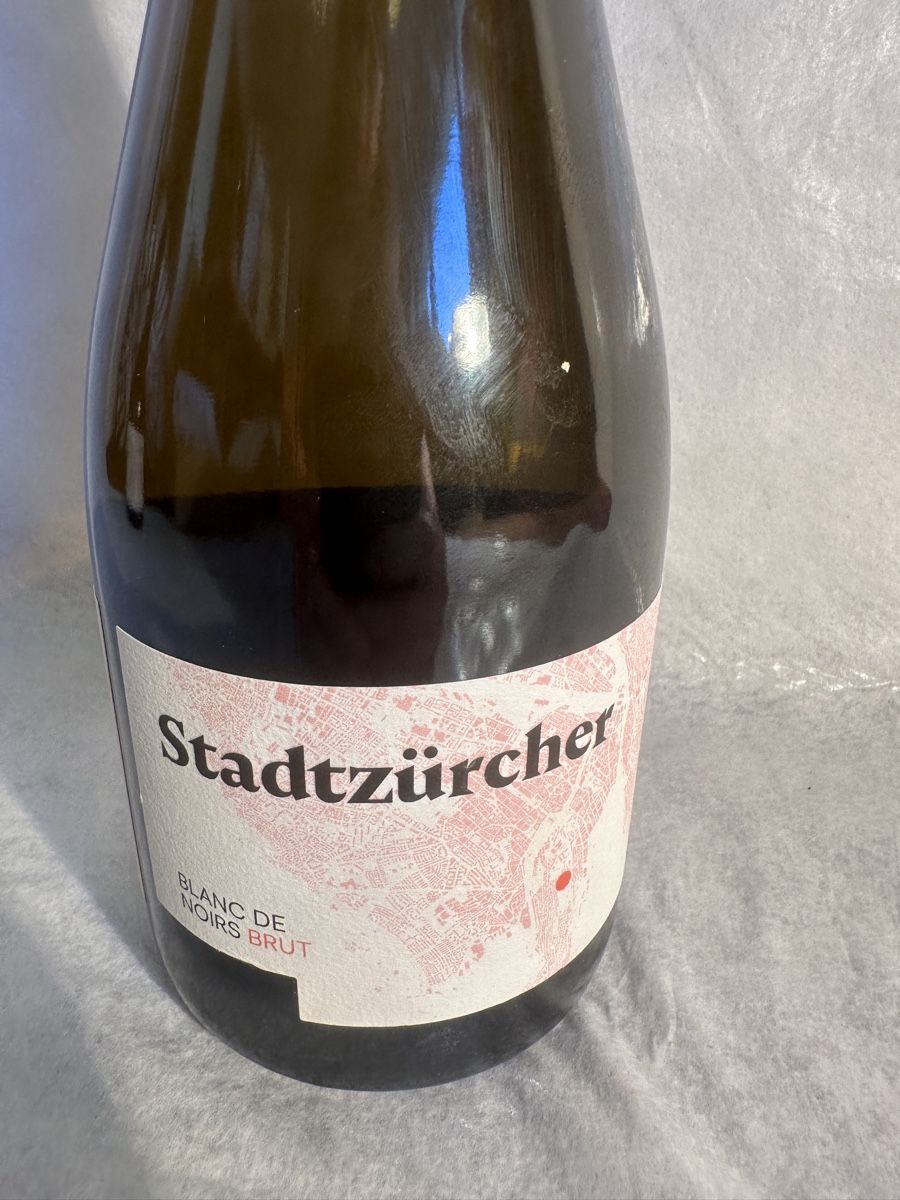 Vins: Stadtzürcher Blanc de Noir Brut – Neuf avec emballage d'origine à zürich par Eltons 5