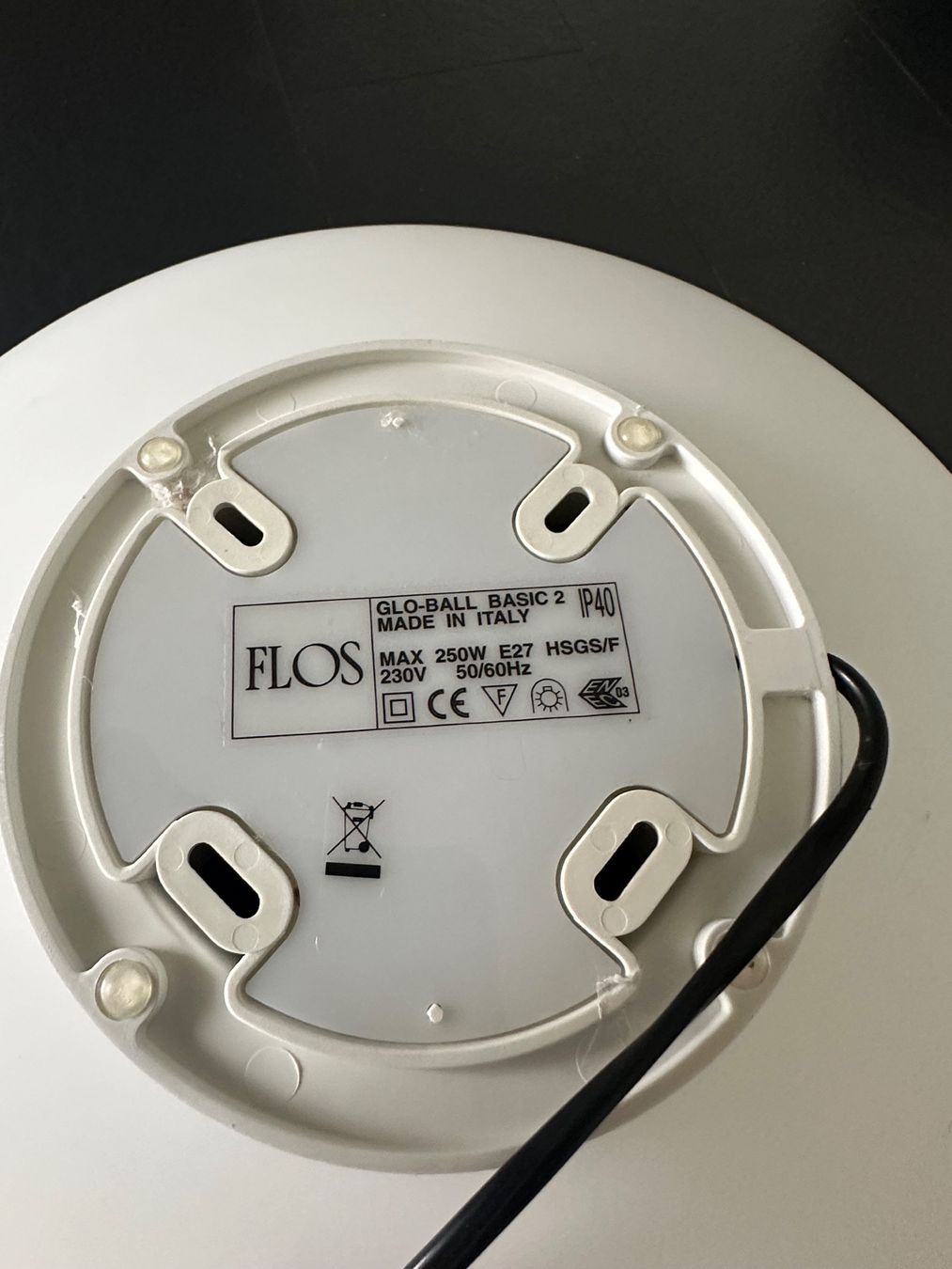 Flos Lampade: Flos Glo Ball - Tisch-/Bodenleuchte – Usato da Hausen AG venduto da Fortuna05 1