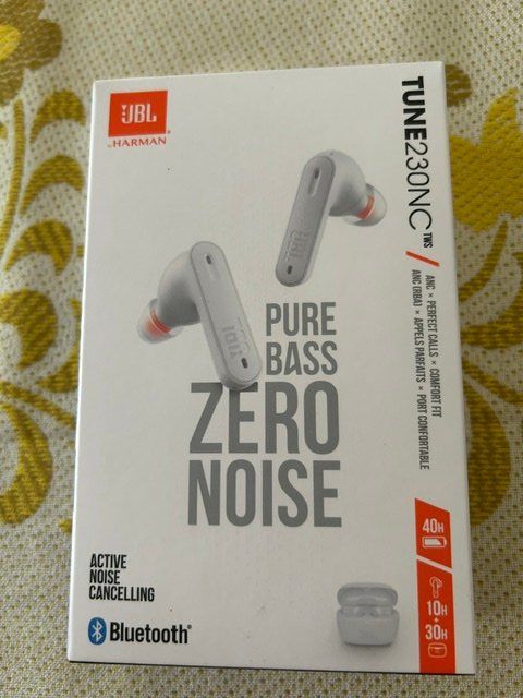 JBL Casques audio: HARMAN Kopfhörer, TUNE230NC – Neuf avec emballage d'origine à Zürich par AloisK03