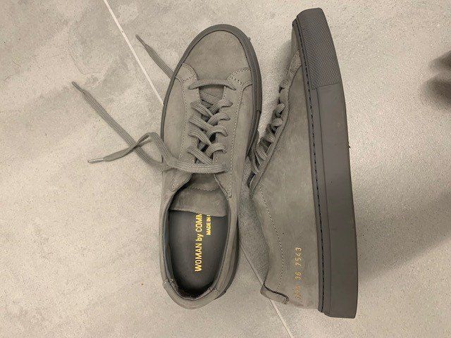 Scarpe da donna: Basquettes en cuir nubuck gris de Common Projects T36 – Usato da St-Aubin-Sauges venduto da Juliezan 3