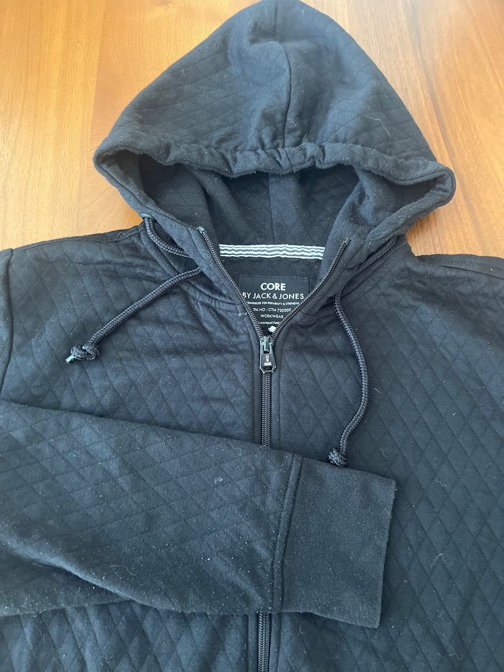 Jack & Jones Jacken: Jack & Jones Sweatshirt Jacke schwarz – Gebraucht aus Forch von grizzly52 1