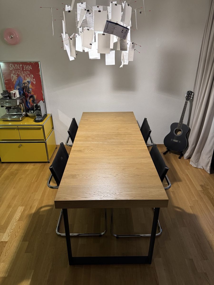Ikea Tavoli: IKEA TARSELE Tisch – Eichenfurnier / Schwarz – Usato da Wetzikon ZH venduto da SAINtJHN
