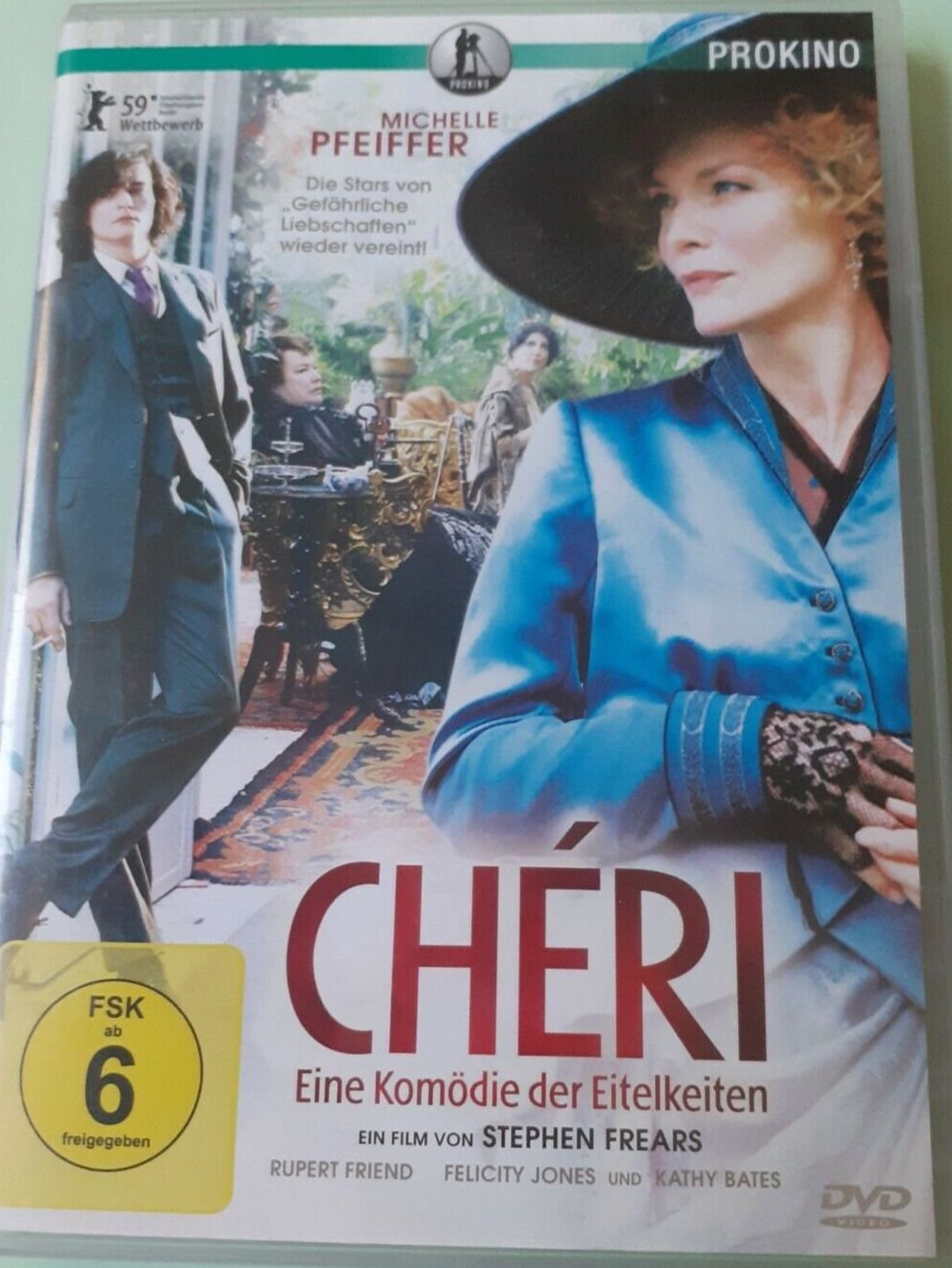 Tutti i DVDs: Chéri - Eine Komödie der Eitelkeiten              (De & Eng) – Usato da St.Galllen venduto da elkaphone