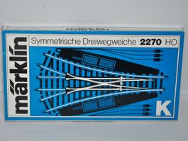 Märklin Dreiwegweiche K-Gleis 2270 (AUB008)