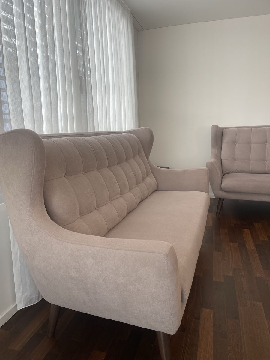Sofas: Sofa von Livique – D'occasion à Dietikon par flu_y68z 1