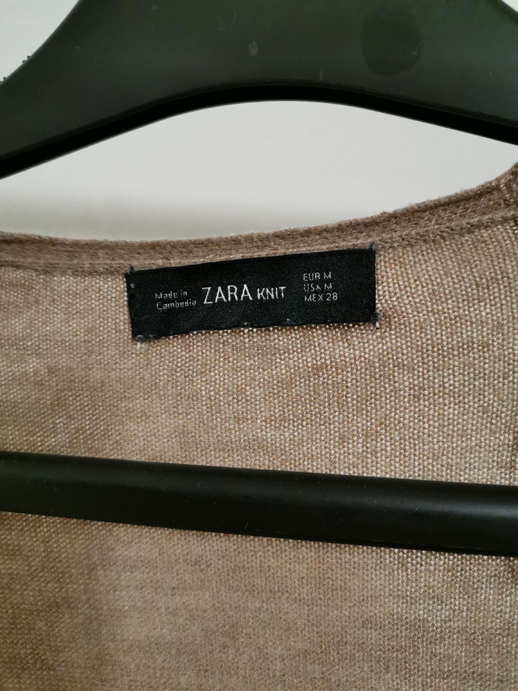 Zara Giacche: Zara Strickjacke Damen Gr. M beige – Usato da Bonaduz venduto da TheCahenzli 1
