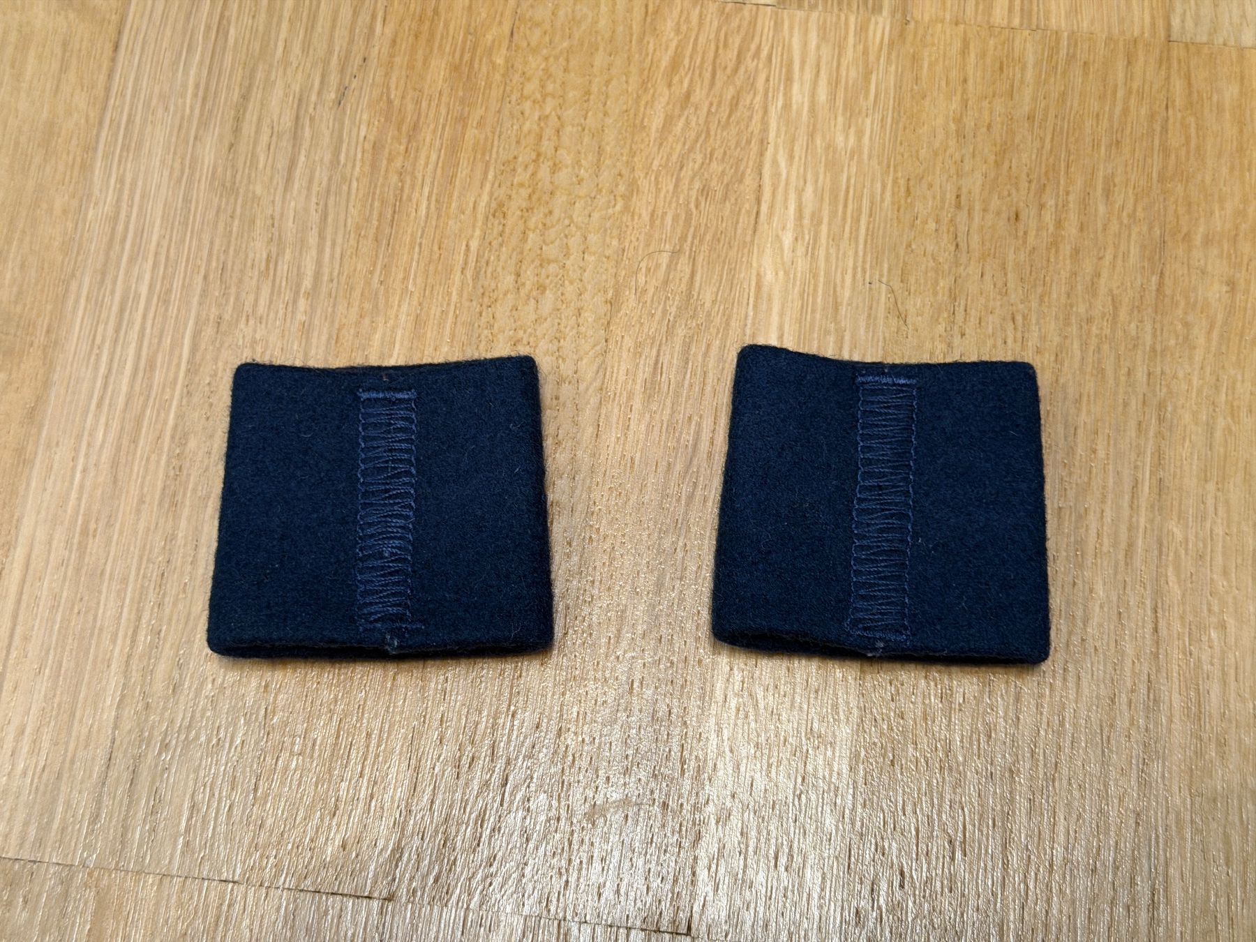 Schweizer Armee Uniformen: Schulterpatten Obergefreiter – Gebraucht aus Riehen von Oberloescher 1