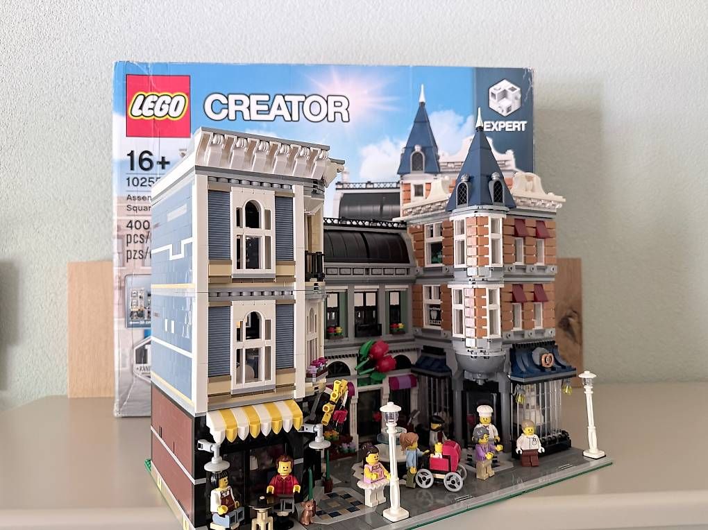Lego Kit di costruzioni: LEGO Stadtleben 10255 – Usato da Dussnang venduto da Newyork810 2