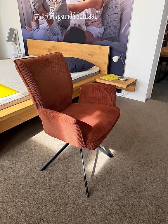 Sedie: Designe-Polsterstühle 2 Stk. – Nuovo e nell'imballaggio originale da Urtenen-Schönbühl venduto da wohnstudio_haller