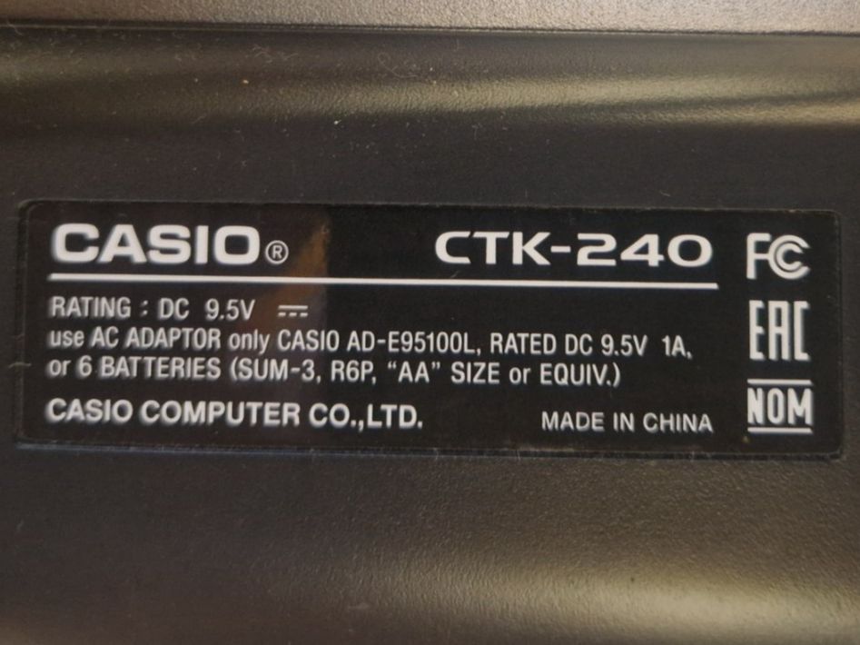 Casio Strumenti musicali: Mini Piano Casio – Usato da Frutigen venduto da cf00s742 5