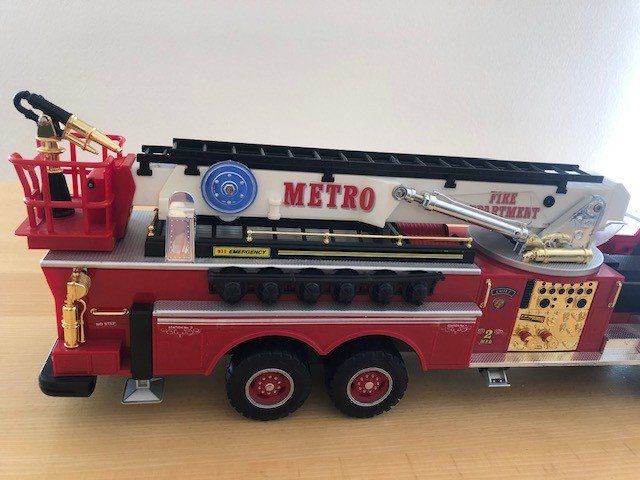 Modellautos: Modell Feuerwehrauto – Gebraucht aus Altbüron von zet_pnw5 2