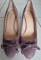 Bally Wildleder Pumps