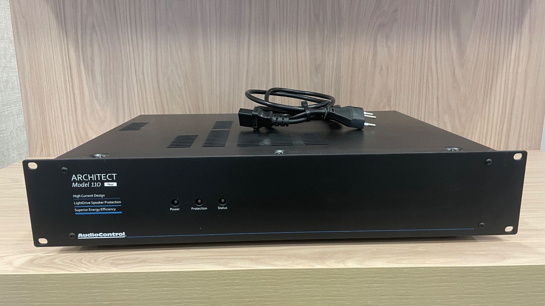 Verstärker: AudioControl Architect 110 – Gebraucht aus Heerbrugg von Kirchhofer