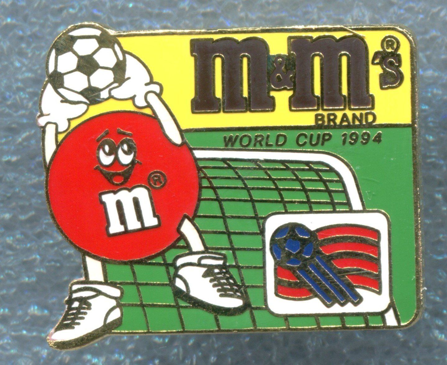 Placchette & Badge: m & m's  WORLD CUP 1994 – Usato da Winterthur venduto da Sammleroase