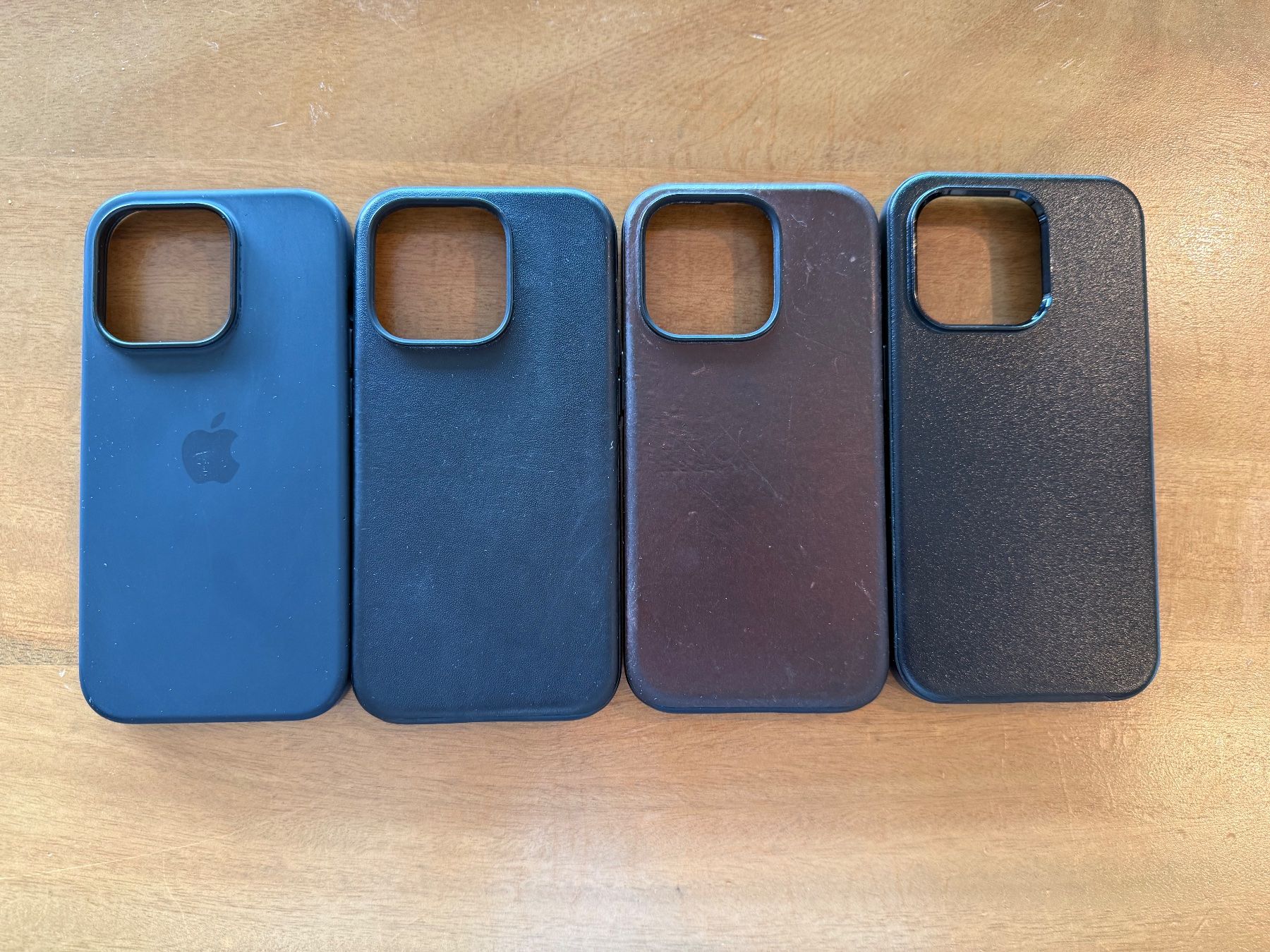 Cover & Protezioni schermo: 4x iPhone 14 Pro Cases – Nomad, Apple, Otterbox – Nuovo (secondo la descrizione) da Thalwil venduto da brunof 1