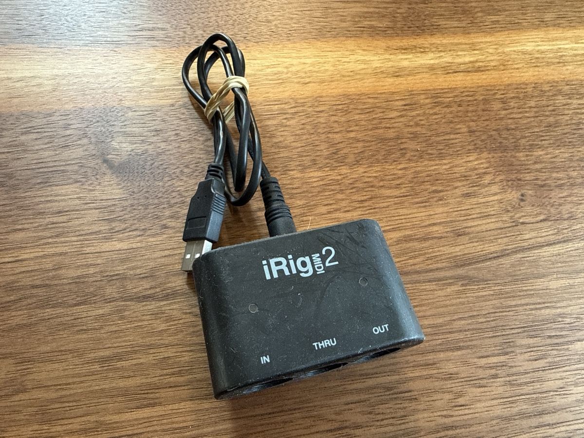 Studioequipment: iRig MIDI 2 - MIDI Interface mit USB-A Anschluss  – Gebraucht aus Bern von 4KSzxrEjtKm