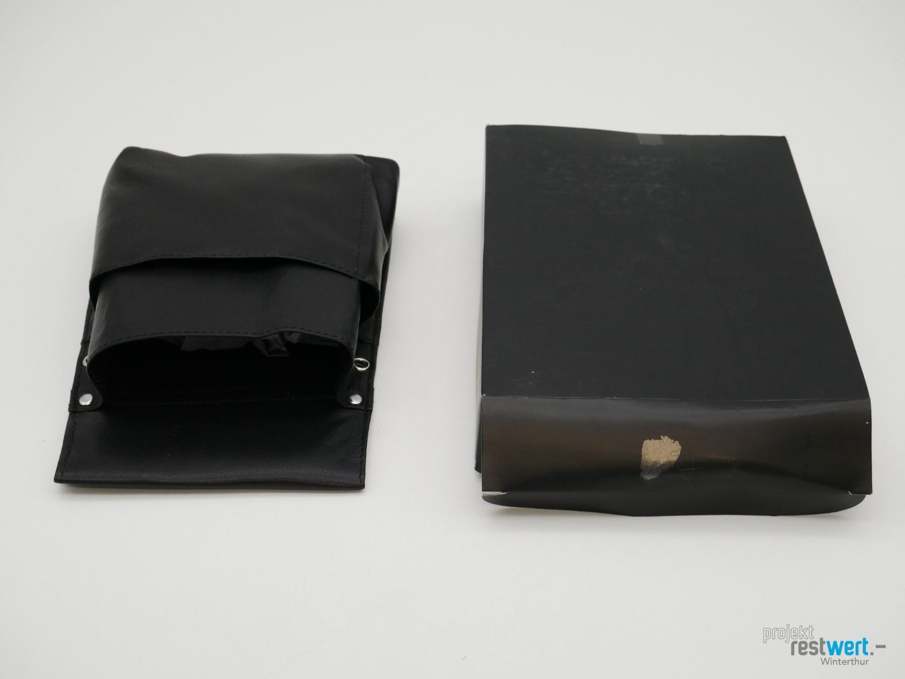Taschen: Jüscha Gürteltasche für Kellnerbörsen – Neu (gemäss Beschreibung) aus Winterthur von Restwert_Winterthur