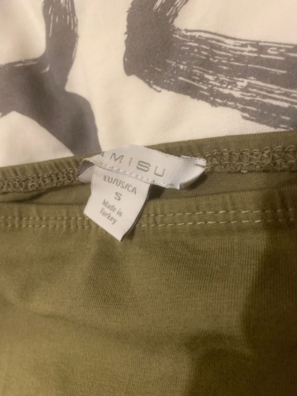 Tops: Top kaki épaules dénudées – Neu (gemäss Beschreibung) aus Montreux von Iza_81199 1