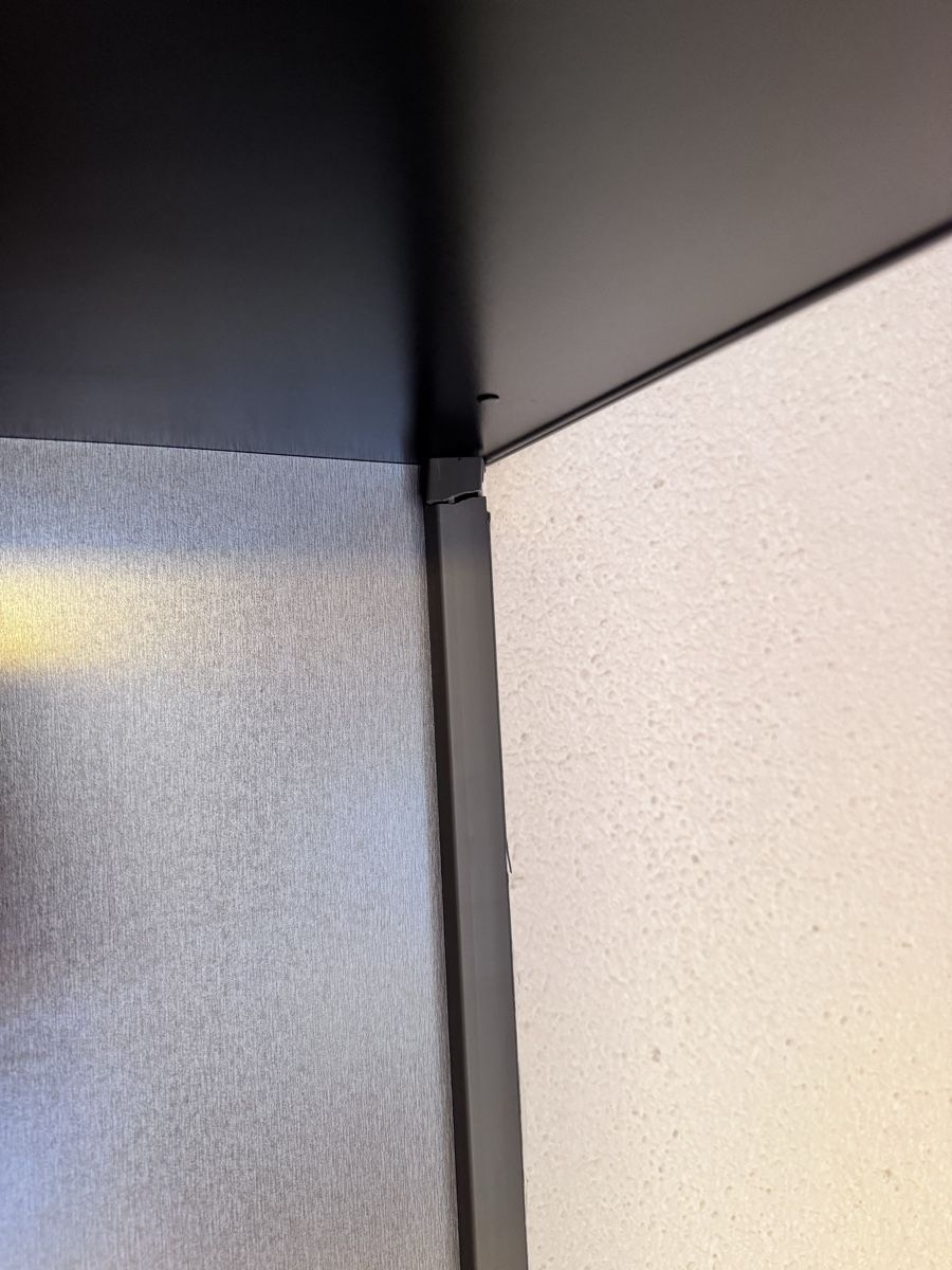 Vetrine: Glasvitrine mit Licht – Usato da Bern venduto da Cardi11 3