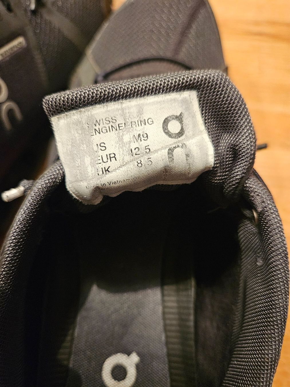 On Herrenschuhe: On Cloud TOP Occ. Lauf-Freizeit- Schuhe Waterproof Gr. 42,5 – Gebraucht aus Einsiedeln von Salusa 5