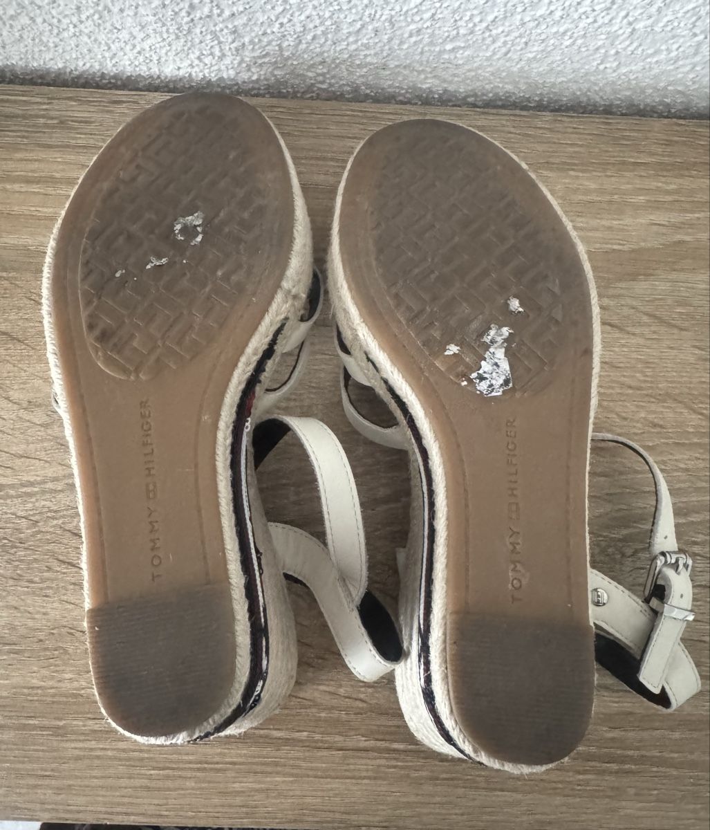 Tommy Hilfiger Damenschuhe: Sandales compensées Tommy Hilfiger, t.38.5 – Gebraucht aus Biel/Bienne von 2Cheesecake 6
