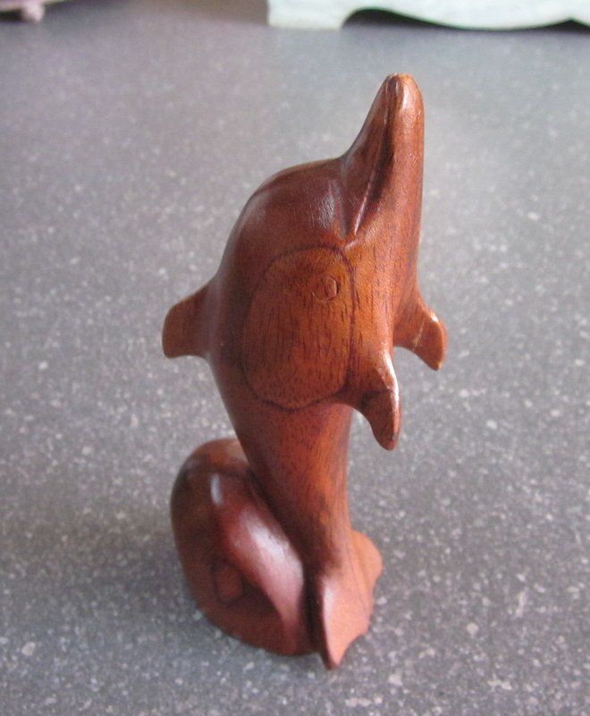 Figuren: Vintage Holzfigur Delfin, Höhe 14 cm – Gebraucht aus Bischofszell von raika 4