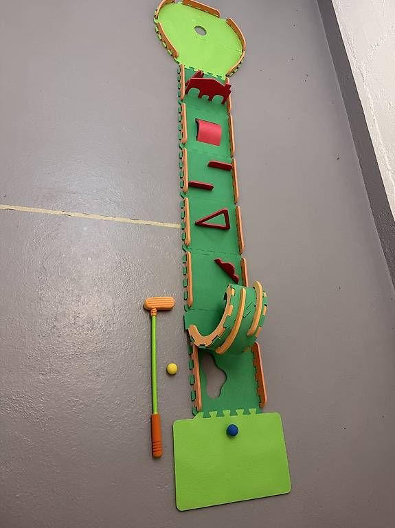 Giocattoli: Schaumstoff kinder minigolf set – Usato da Uster venduto da den_9jkr 2