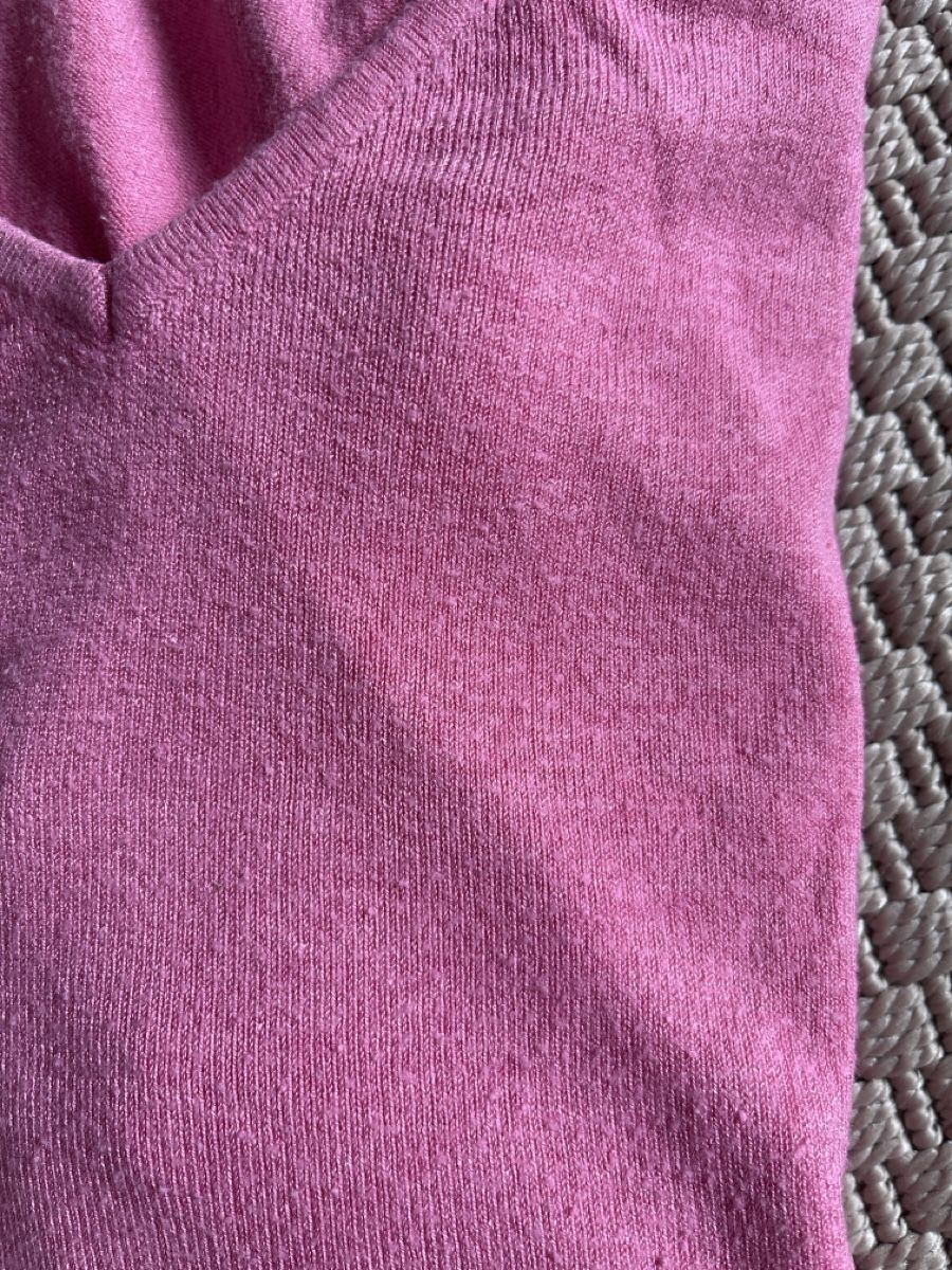 Pullover & Sweatshirts: Pullover V-Ausschnitt Rosa, Casablanca.M – Gebraucht aus Solothurn von Bobesch08 5