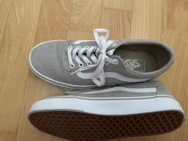 Vans Turnschuhe grau Grösse 39  neu