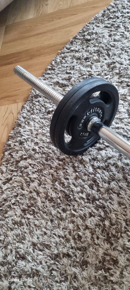 Hometrainer: Hantel und Fittnesgeräte Set – Usato da Hittnau venduto da Beblue33 4
