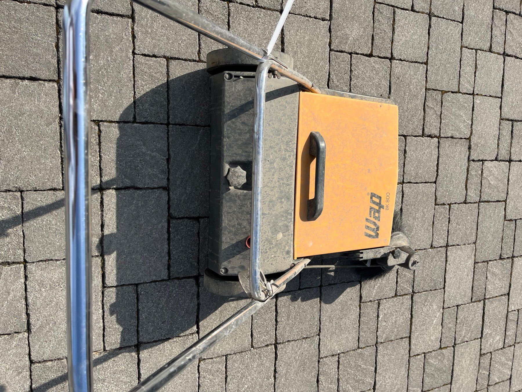 Tutte le macchine: Kehrmaschine WAP BK800 – Usato da Wolfhausen venduto da zottel4 3