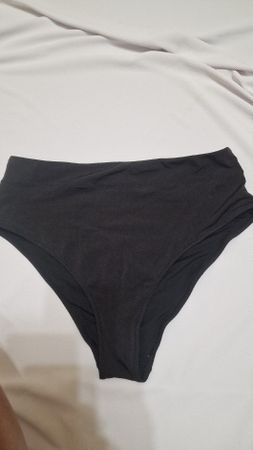 Damen Badehose schwarz sehr wenig getragen