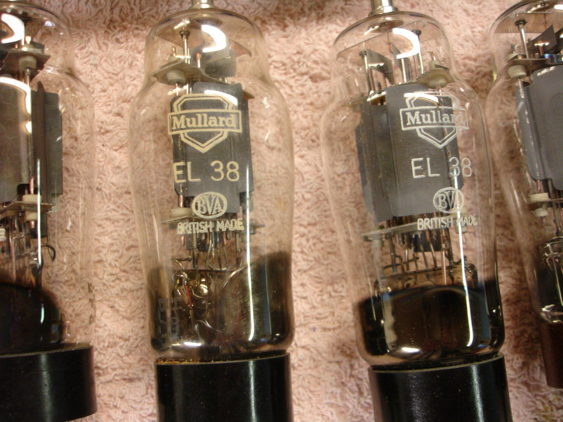 Componenti elettronici: EL38 Mullard - 7 Stück – Usato da Damvant venduto da Bleupa 1