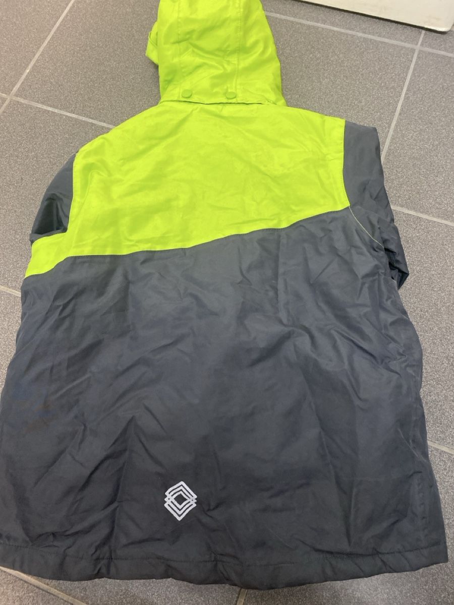 Giacche: Winterjacke Grösse 146/152 – Usato da Wettingen venduto da vpr_9gz6 4