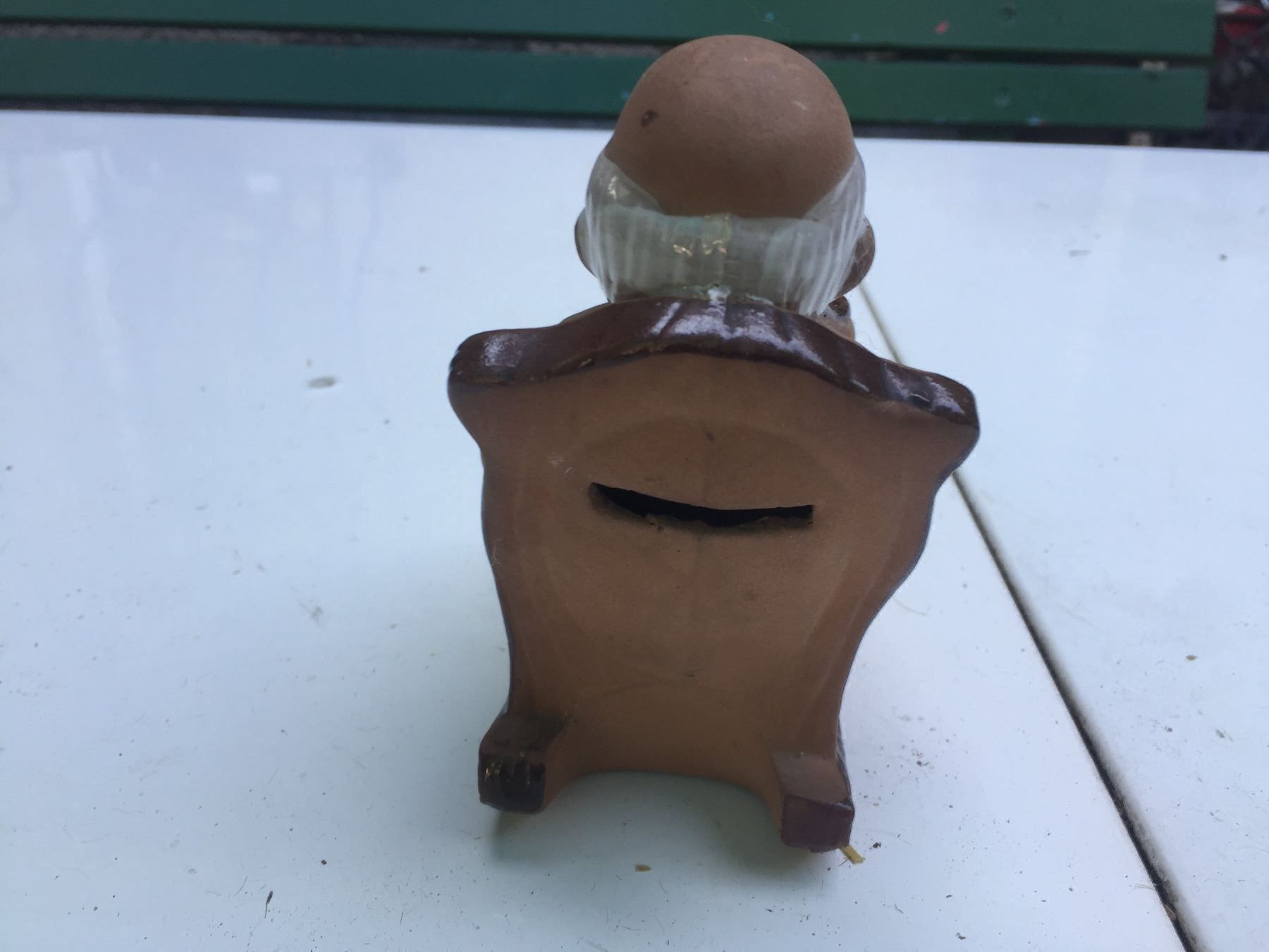 Statuette: Spardose "Alter Mann in Schaukelstuhl" – Usato da ehrendingen venduto da atlan700 2