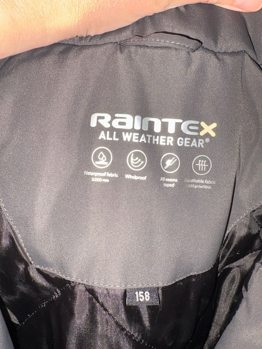 Giacche: Winterjacke – Usato da Oberwil-Lieli venduto da mil_z56m 1