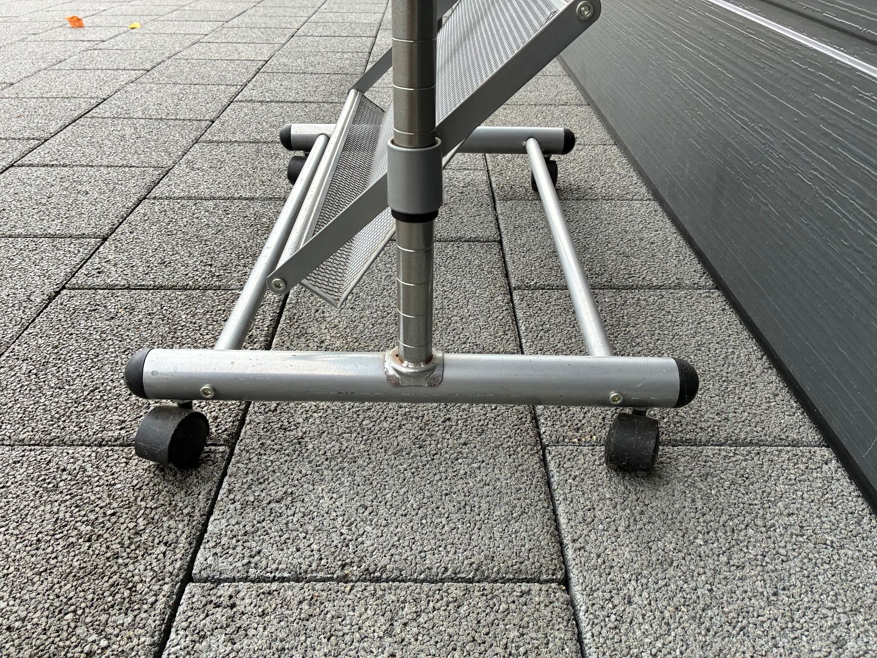 Altro in Decorazioni & Accessori: Prospektständer aus Metall, 5 Fächer, mit Rollen – Usato da Horw venduto da adler65 4
