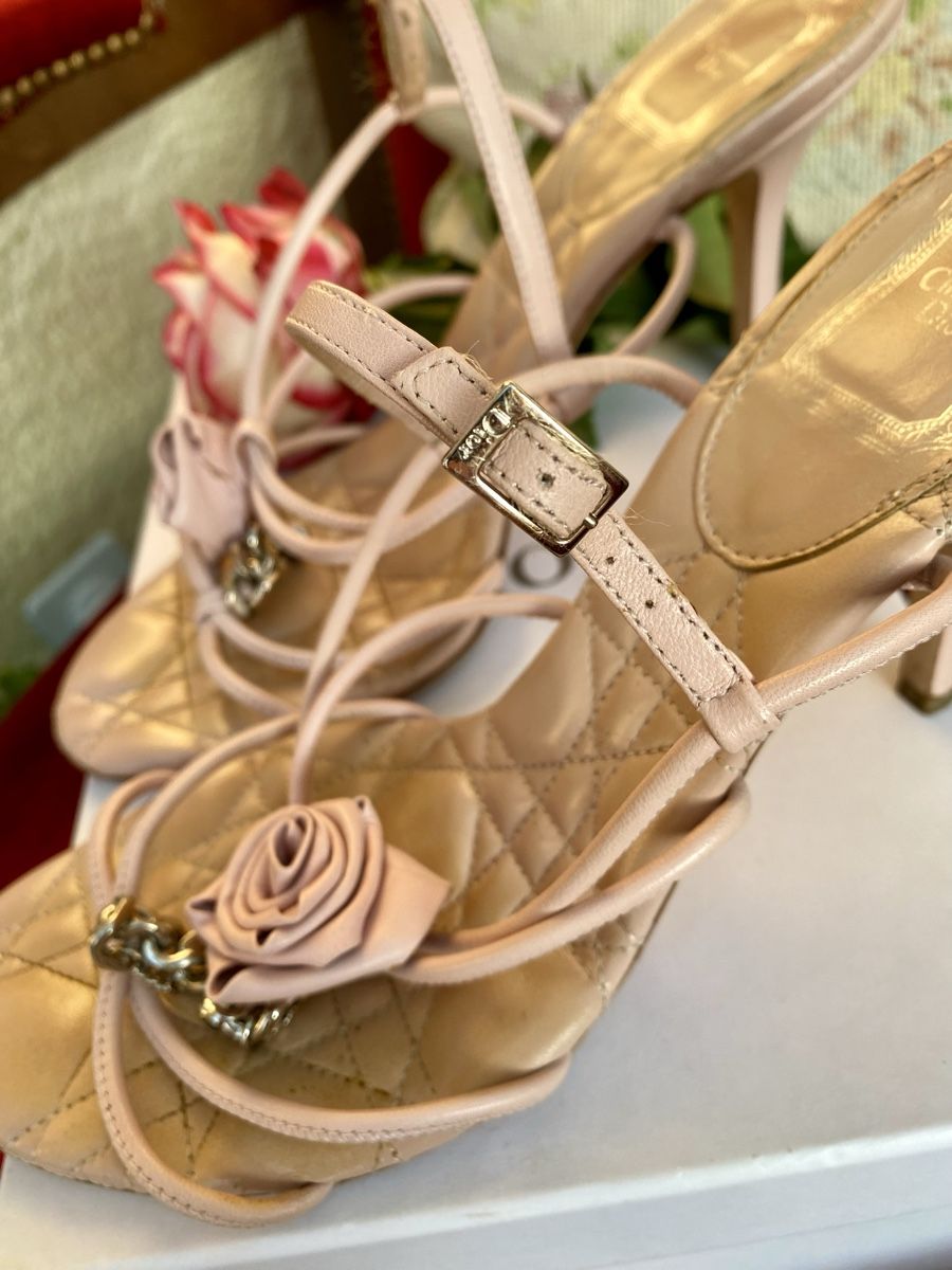 Scarpe da donna: Sandales Dior roses clair  élégantes 40 – Usato da Genolier venduto da ber_j8yx 1
